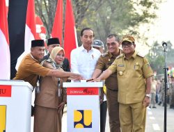Presiden Joko Widodo Didampingi Pj. Gubernur Lampung Resmikan Ruas Jalan Inpres Jalan Daerah di Provinsi Lampung