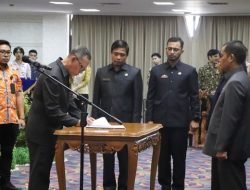 28 Pejabat Administrator dan Pengawas Dilingkungan Pemerintah Provinsi Lampung Dilantik