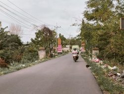 Jorok.!! Tumpukan Sampah Di Perbatasan Desa Fajar Baru Dan Karang Sari Menjadi Ancaman Lingkungan