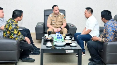 Plt Bupati Pandu Kesuma Dewangsa Terima Audiensi BPC HIPMI Lampung Selatan