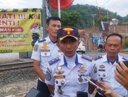 Pemkot Bandar Lampung Telah Mengalokasikan Anggaran Sebesar Rp100 Juta Untuk Pengadaan Palang Pintu Kereta Api (KA) di Dua Perlintasan