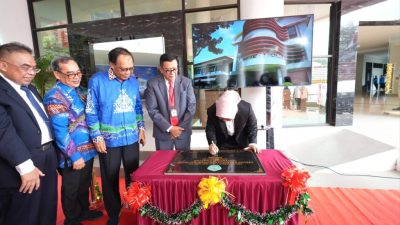 Rektor Resmikan Gedung B FEB dengan Fasilitas Internasional untuk Dukung Pendidikan Global