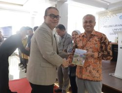 Unila Luncurkan Buku Peta Jalan Reformasi Birokrasi 2025-2029
