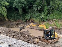 Dinas Pekerjaan Umum Telah Melakukan Normalisasi Sungai Pembangunan Talud