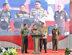 Suasana Haru dan Sukacita Warnai Pelepasan Bupati dan Wakil Bupati Lampung Selatan