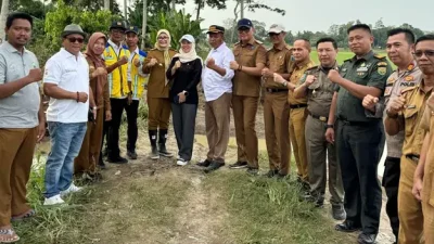 Revitalisasi Tanggul Pasca Banjir, Pemkab Lampung Selatan, BBWS Mesuji Sekampung dan DPRD Provinsi Lampung Kolaborasi Turunkan Alat Berat