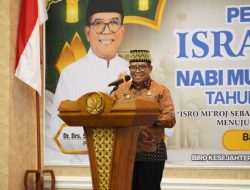Pj. Gubernur Lampung Hadiri Peringatan Isra Mi’raj 1446 H, Momentum Transformasi Diri Menuju Pribadi Lebih Baik