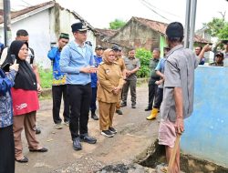 Tinjau Banjir di Kecamatan Natar dan Katibung, Bupati Egi Pastikan Penanganan Berjalan Maksimal
