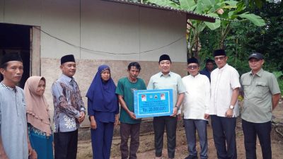 Bedah Rumah Warga Miskin, Sri Menangis Haru: “Terima Kasih Pak Bupati”