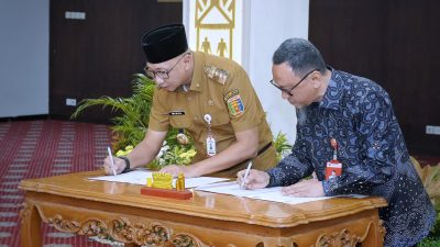 Disaksikan Menteri ATR/BPN, Gubernur Mirza Bersama Kepala BPN Tandatangani NPHD