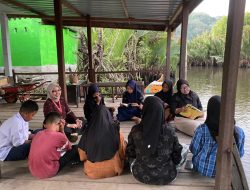 Mahasiswa KKN Kebangsaan ke-XIII 2025 Bangun Semangat Membaca Lewat “Jembatan Aksara” di Desa Salenrang