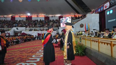Unila Gelar Wisuda Periode VII 2024/2025 dengan 1.089 Lulusan