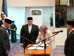 Rektor Saksikan Pelantikan Sekda Lampung di Balai Keratun