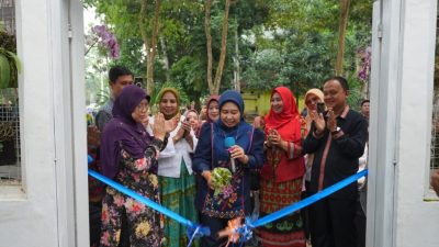 Rektor Resmikan Rumah Kaca Anggrek, Wujud Komitmen Konservasi dan Inovasi