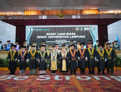 Unila Kukuhkan Sembilan Guru Besar Baru