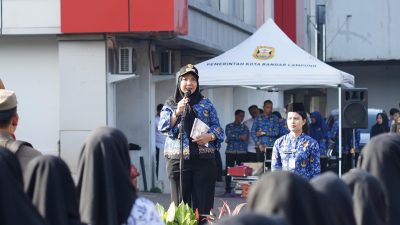 Wali Kota Bandar lampung, Hj. Eva Dwiana memimpin Upacara Hari Kesaktian Pancasila