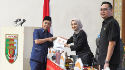 Dorong Investasi di Provinsi Lampung, Rapat Paripurna DPRD Lampung Bahas Raperda Prakarsa Pemerintah Provinsi Lampung