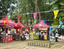 BEM FH Sukses Gelar Bazar Law Fest 2025
