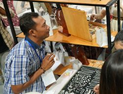 Pertamina Patra Niaga Regional Sumbagsel Berdayakan Java Silver, UMKM Kerajinan Perak yang Tumbuh Bersama Pemuda Desa