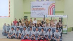 Merubah Sampah Jadi Berkah melalui Peran Bank Sampah Sekolah Kita bersama BRI di SMAN 2 Bandar Lampung