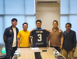 Giri Akbar Mendukung Launching IJP FC