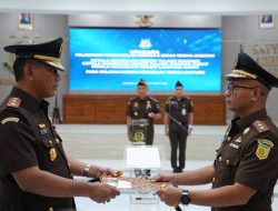Kajati Lampung Lantik Kajari  Lampung Barat Kajari Tulang Bawang dan Kajari Tulang Bawang Barat yang Baru