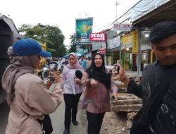 Wali Kota Eva Dwiana meninjau langsung kawasan Pasar Panjang yang berada di Jalan Yos Sudarso, Kelurahan Panjang Utara, Kecamatan Panjang