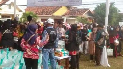 Antusiasme warga mewarnai pelaksanaan pasar murah Ramadan yang digelar Pemerintah Kota Bandar Lampung di Kelurahan Tanjung Senang
