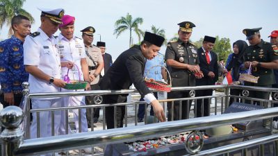 Upacara Ziarah di TMP Warnai Peringatan Hari Jadi ke-62 Provinsi Lampung