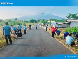 Gema HELAU Kembali Digelar, Pemkab Lampung Selatan Perkuat Budaya Gotong Royong Bersihkan Wajah Kota Kalianda
